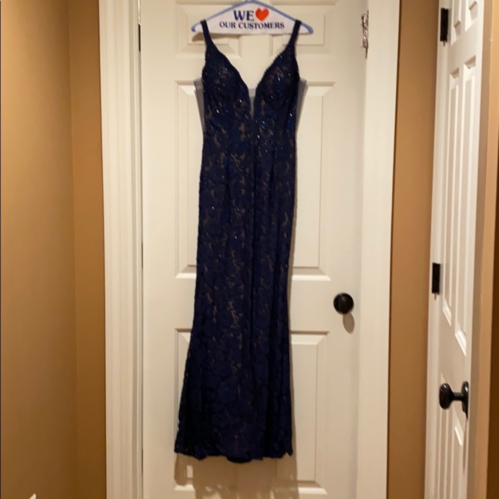 Prom gown